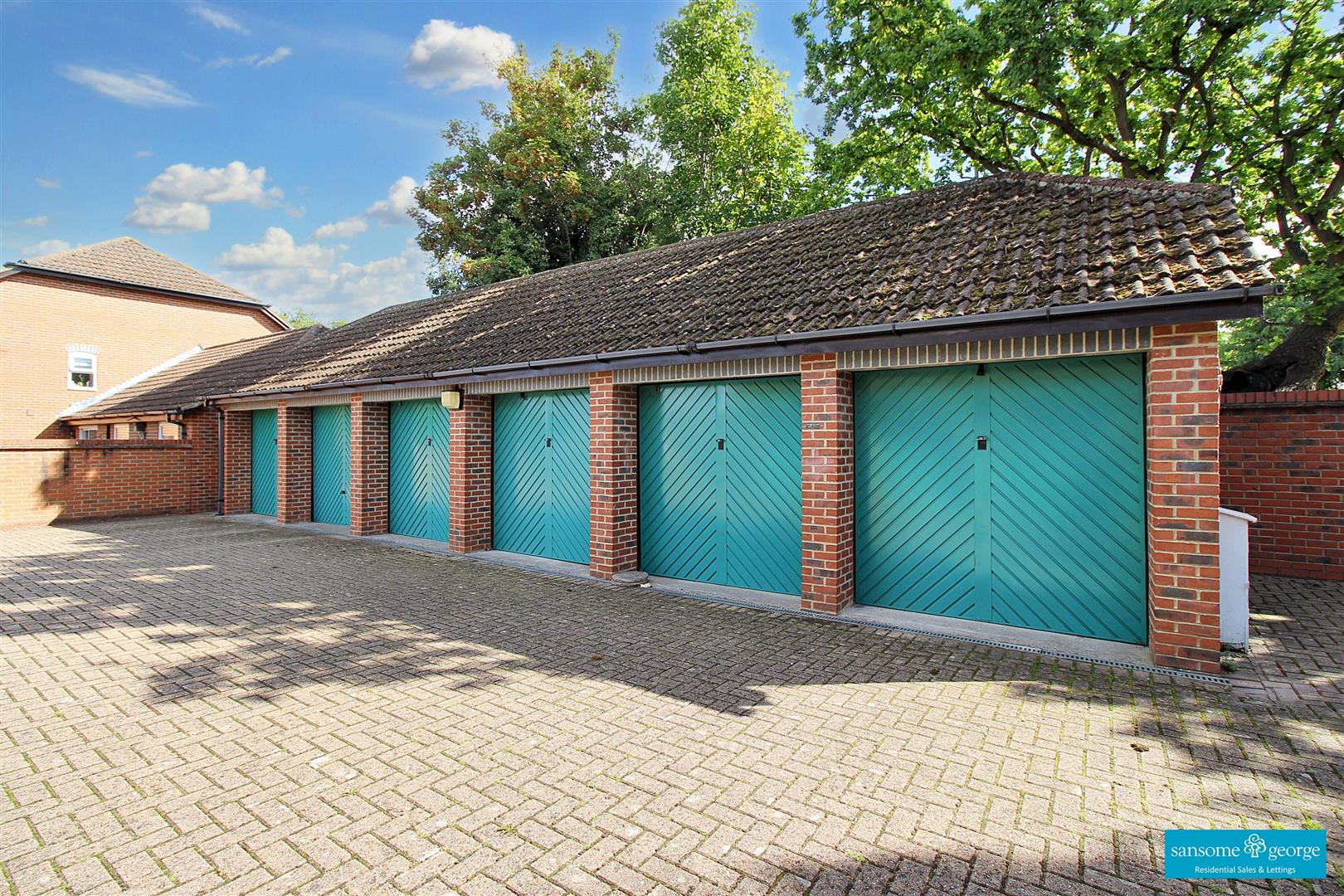 Bowling Green Lane, Purley On Thames